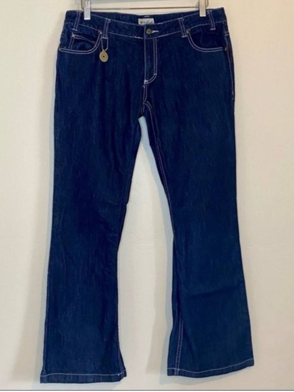 Oakley Women’s Boot Cut Dark Wash w/ White Stitching Jeans Size 14 NWOT